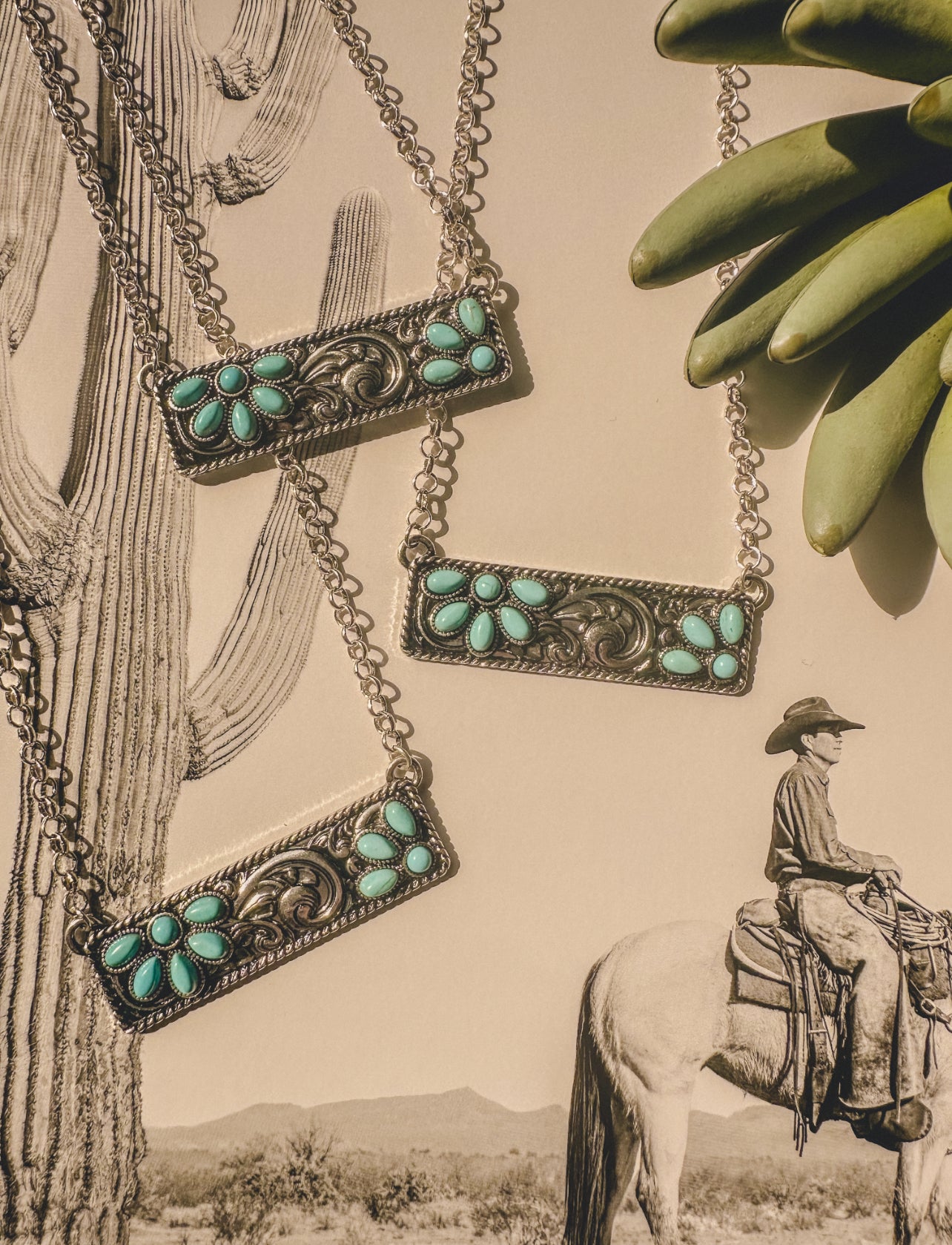 The Kansas Bar Necklace