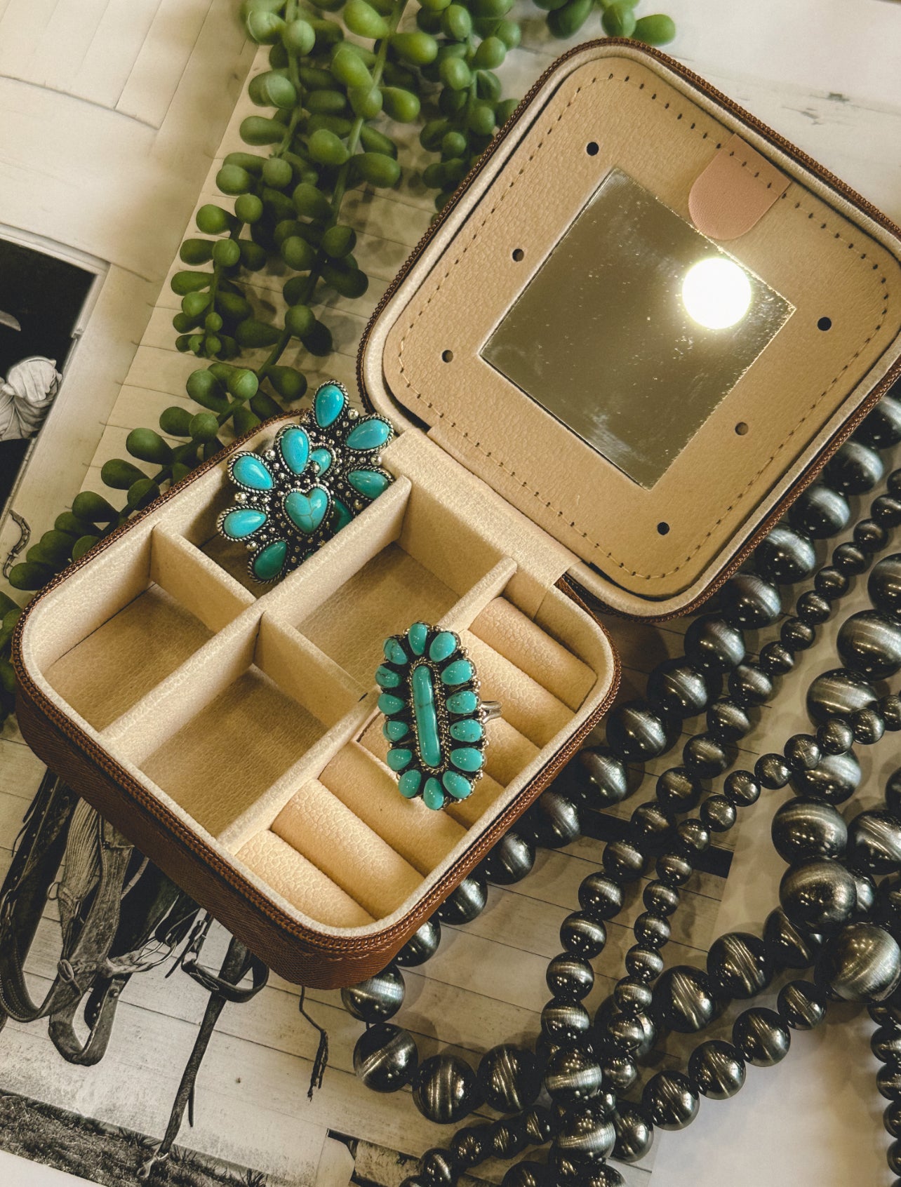 The Edu Jewelry Box