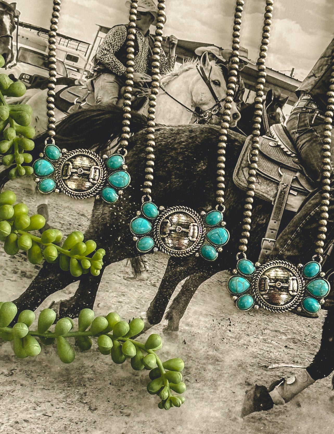 The Bitty Necklace