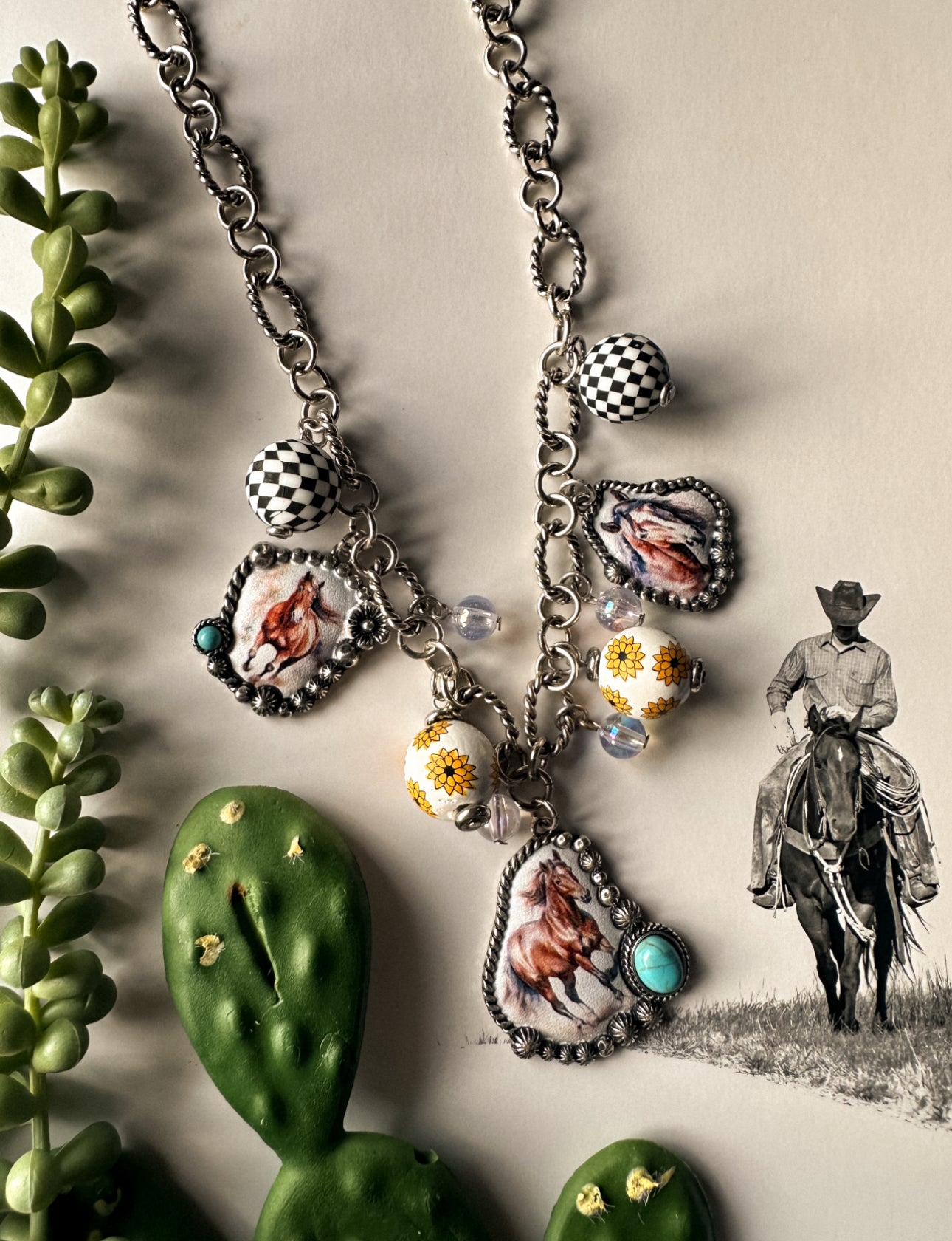 The Western Charm Necklace