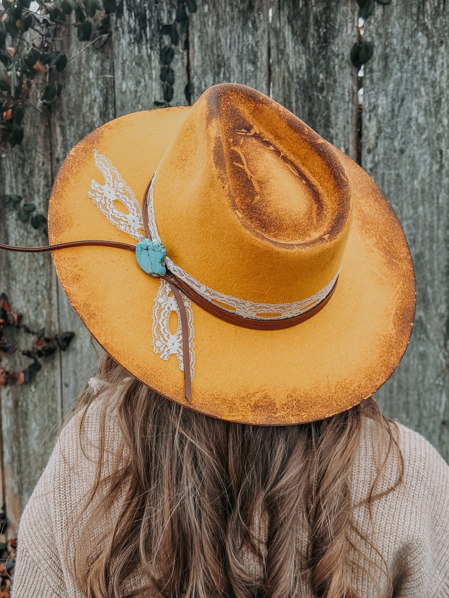 CHARLIE 1 HORSE SMOKE SHOW FELT HAT size small Charlie 1 Horse: Smoke Show Buck Felt – La Raza Western Wear main image 2