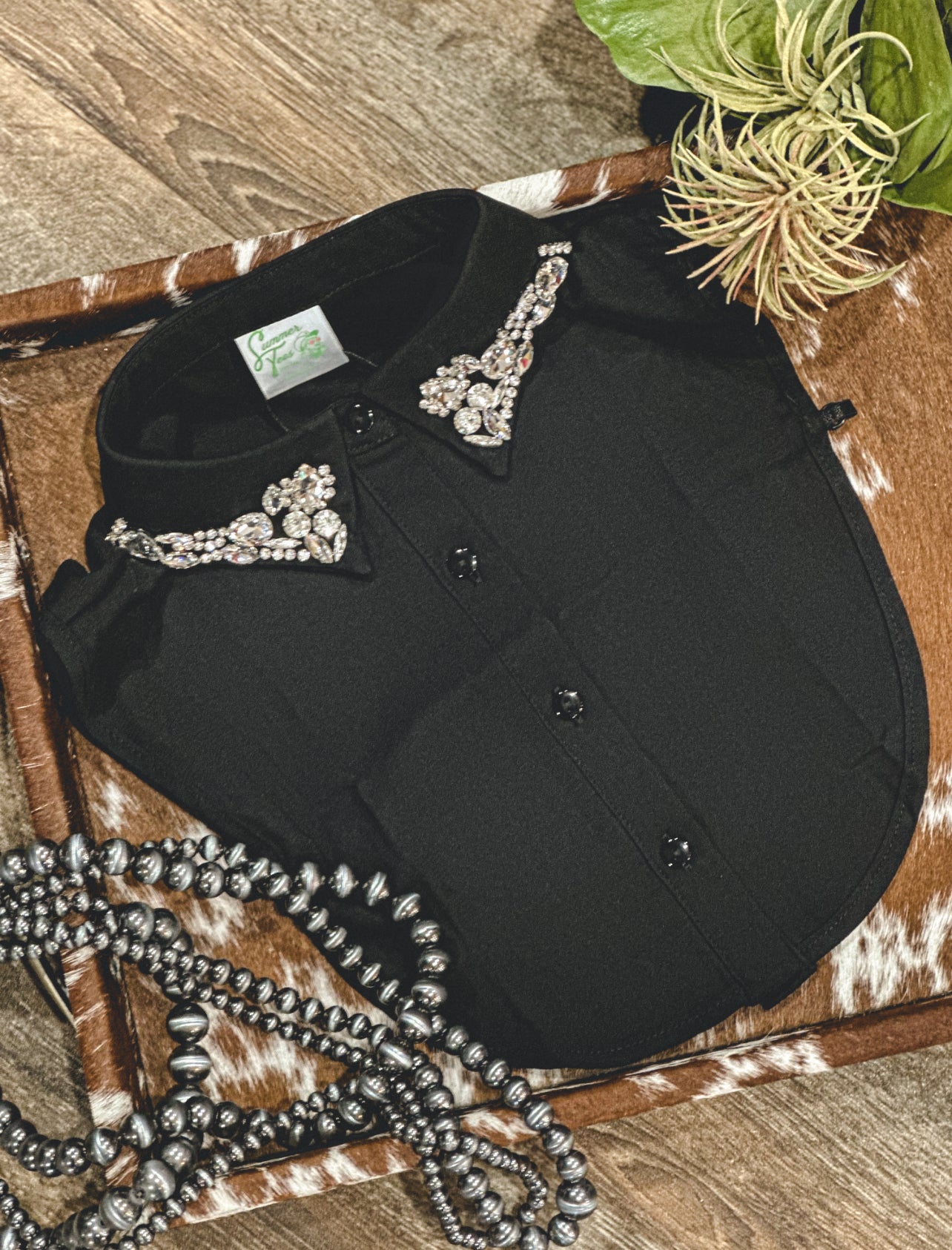 The Black Diamond Corporate Collar