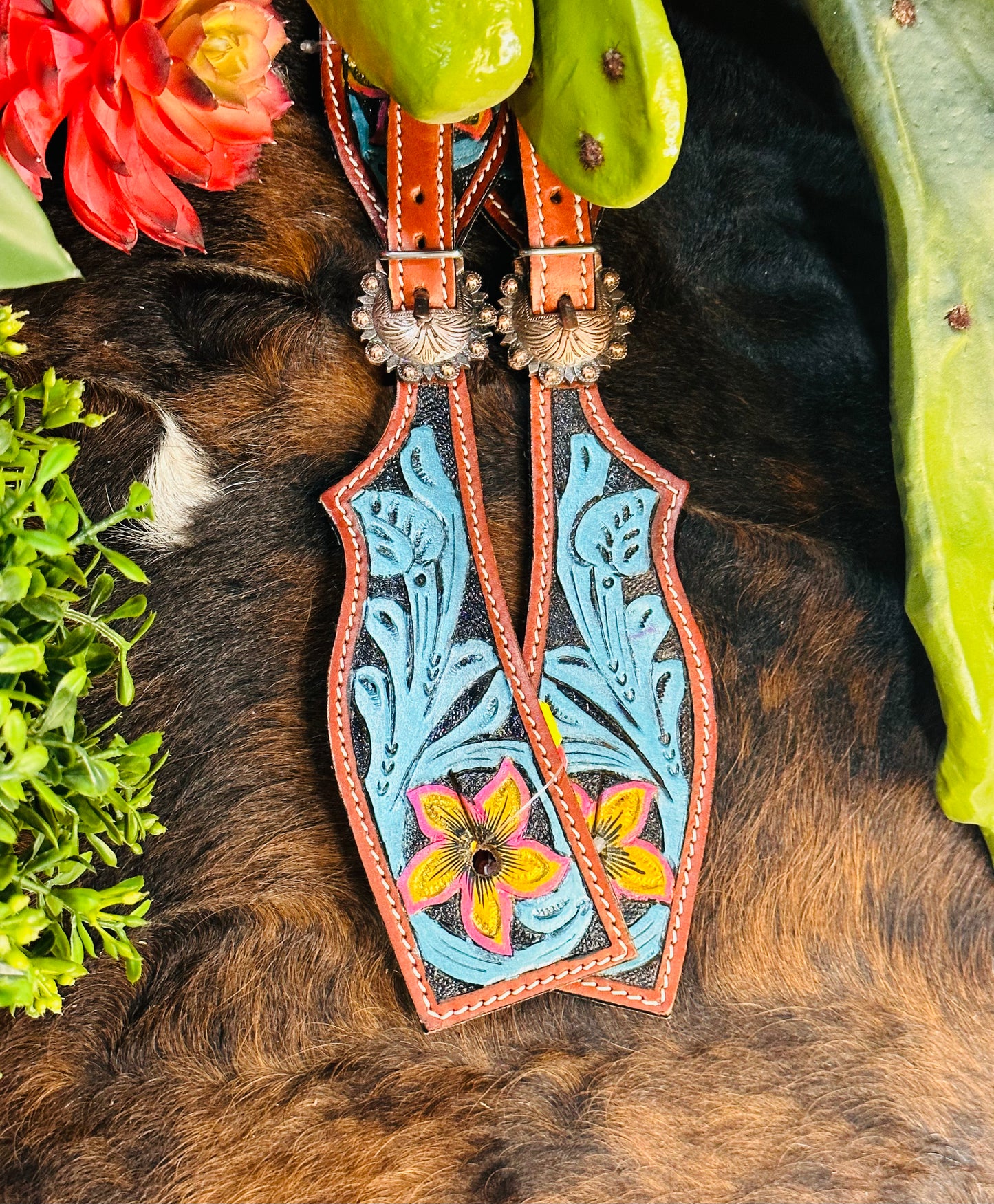 Floral Vine Spur Straps *Womens