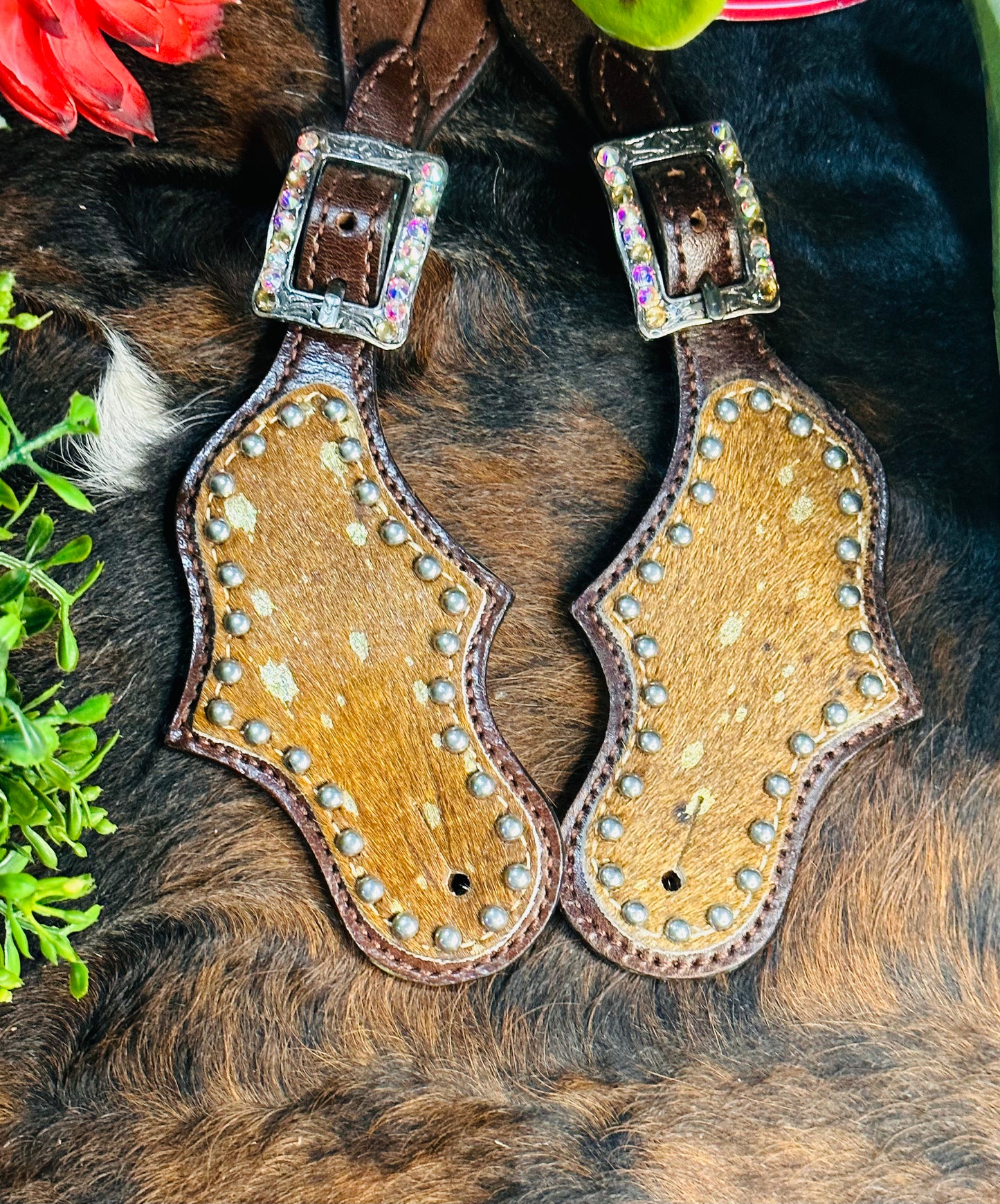 Acid Wash Cowhide Spur Straps *Womens