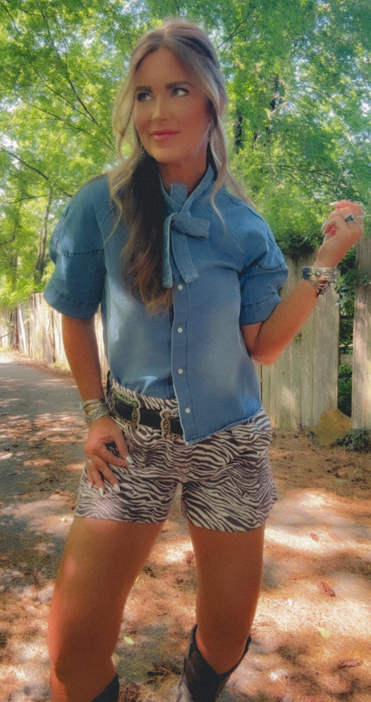 Stripe A Pose Shorts