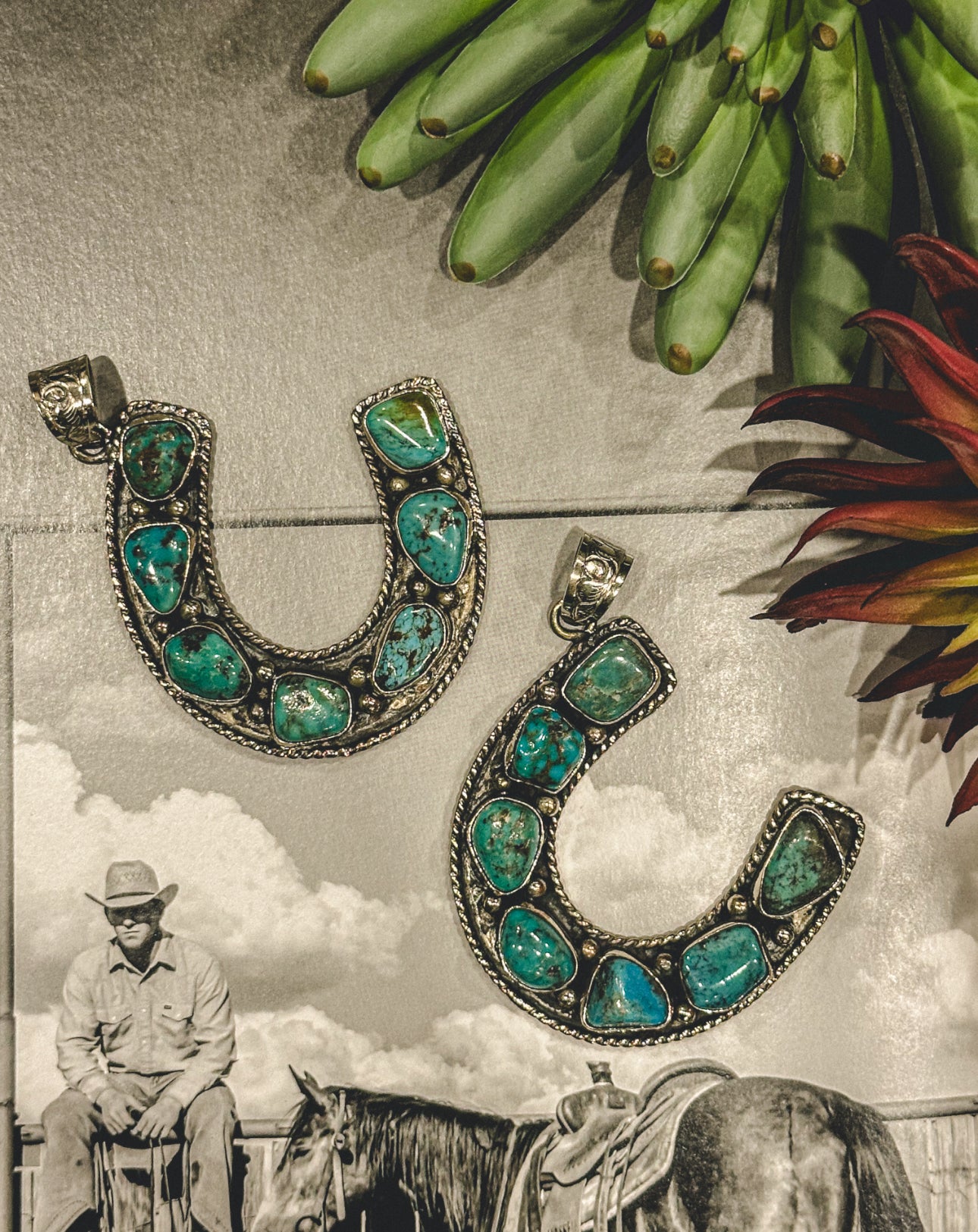 German Silver Horseshoe Pendant