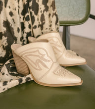 Load image into Gallery viewer, The Kiara Mules Cream