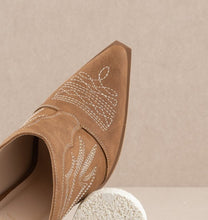 Load image into Gallery viewer, The Kiara Mules Tan