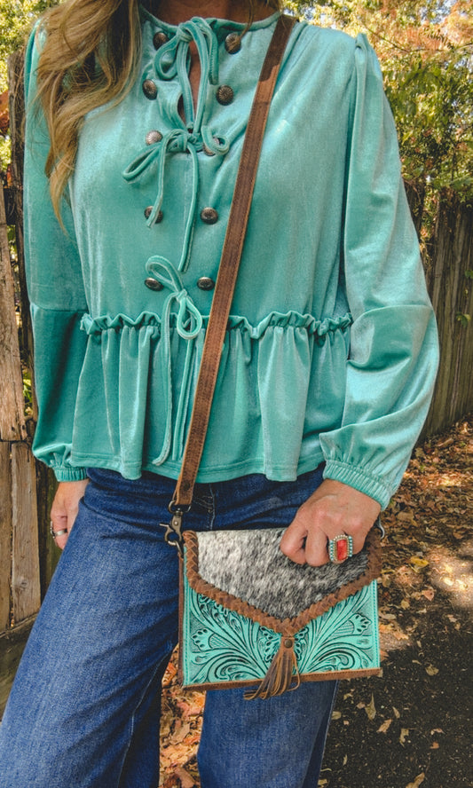 The Teskey Crossbody