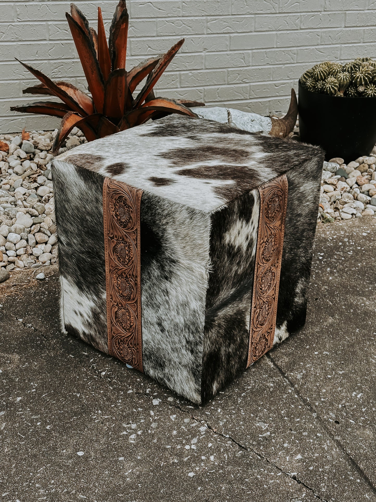 The Milagro Ottomans