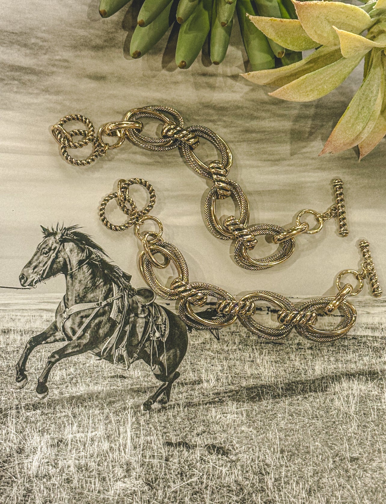 The Round Rock Bracelet