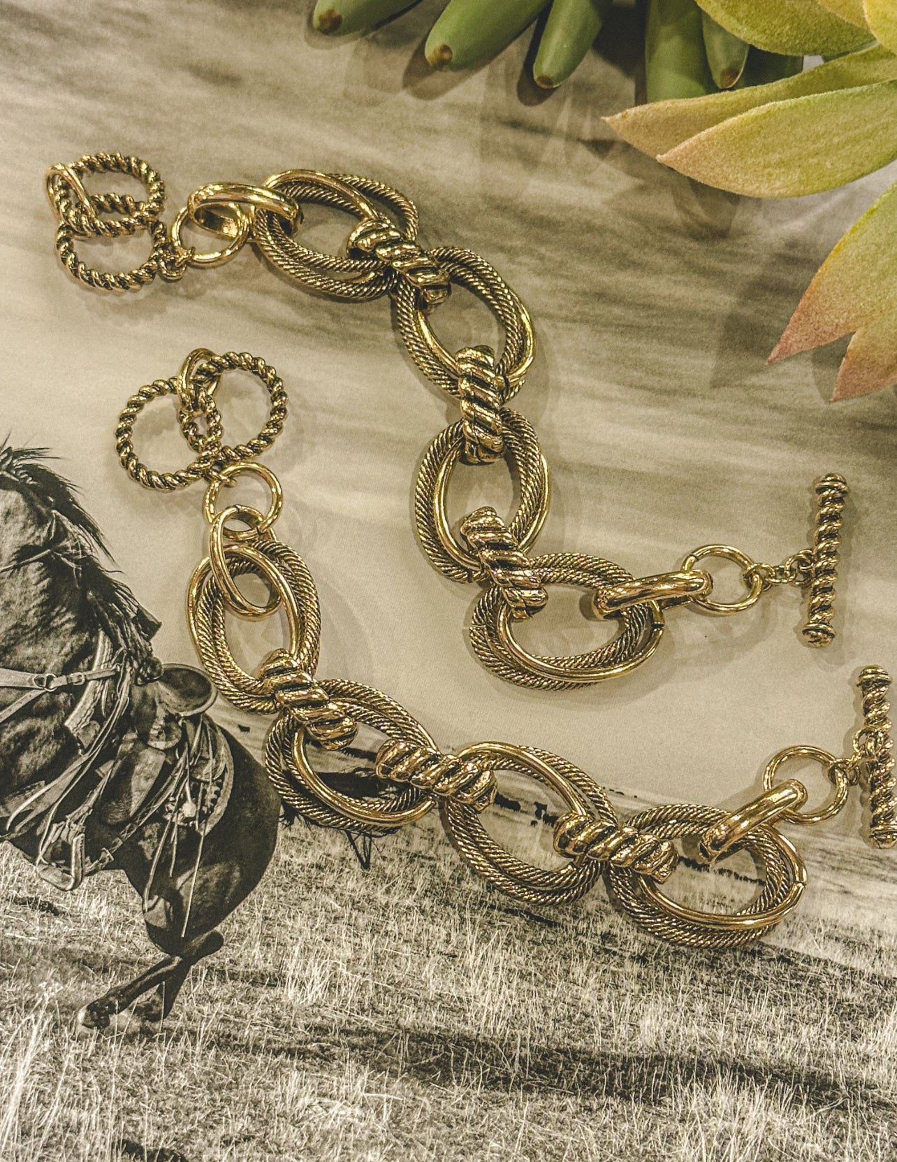 The Round Rock Bracelet