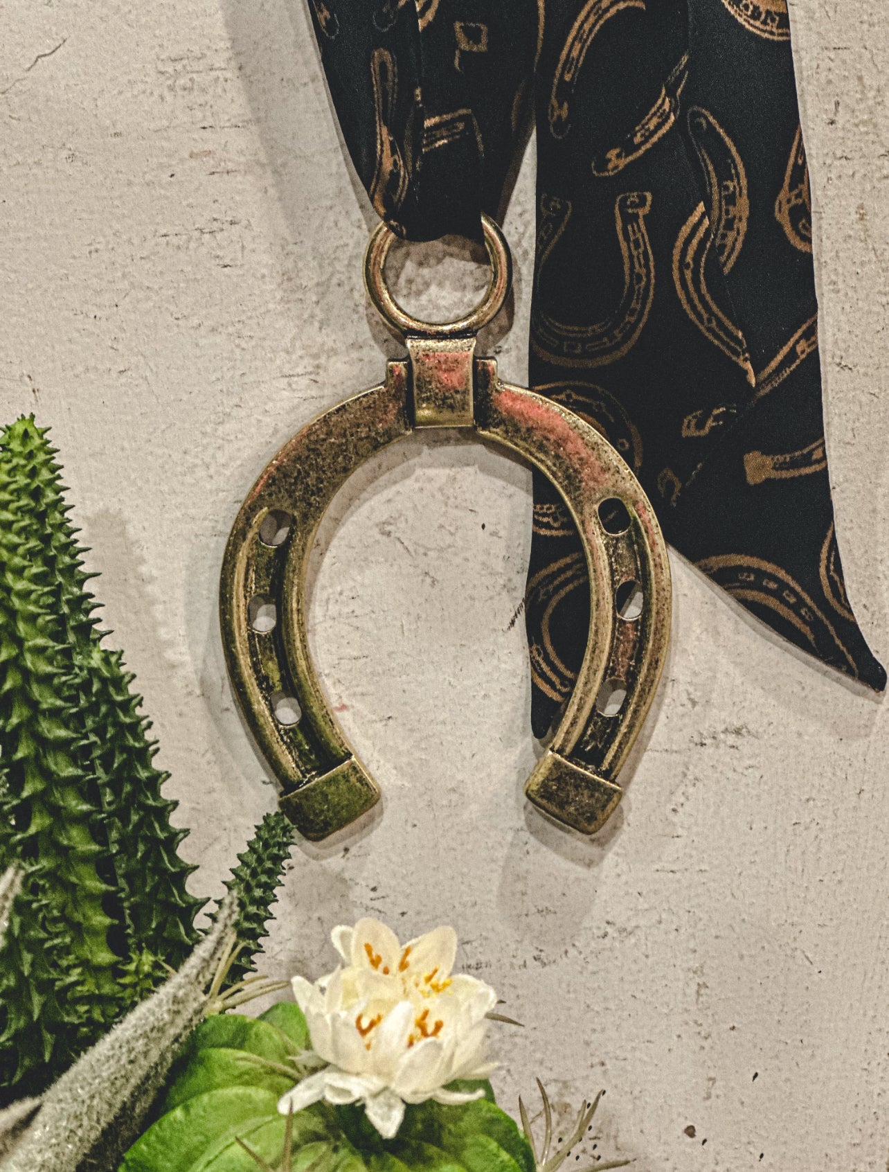 Large Horseshoe Pendant