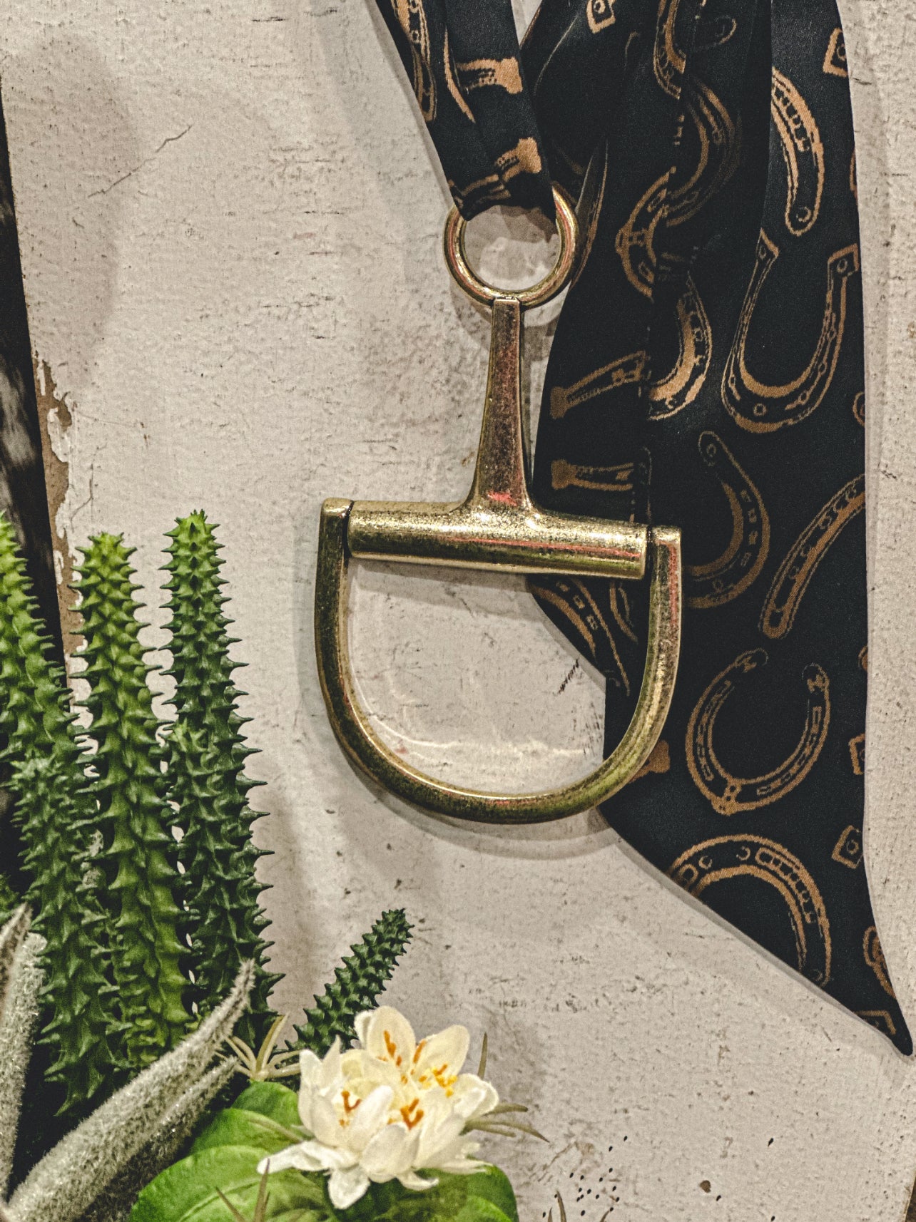 Large Snaffle Bit Pendant