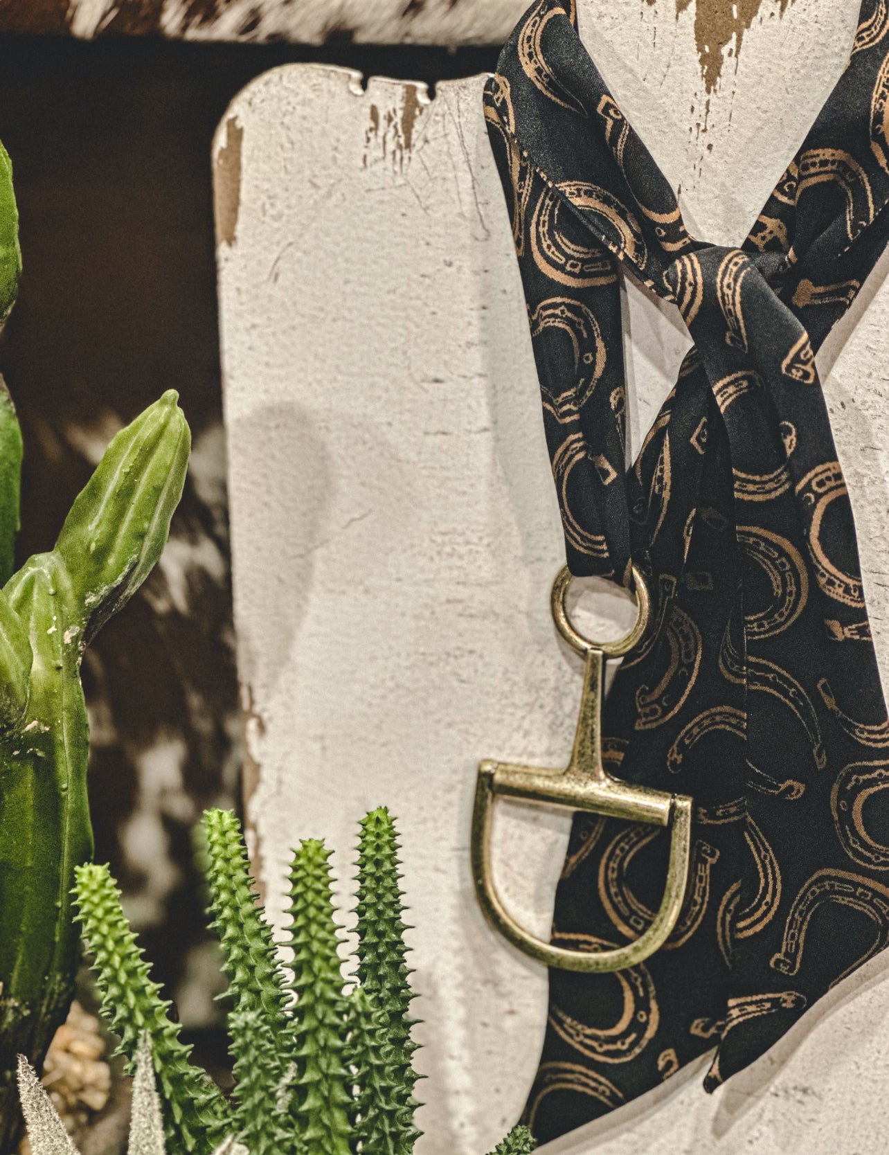 Small Snaffle Bit Pendant