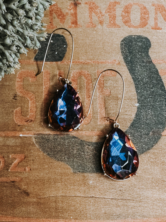 The Avril Earrings