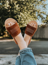 Load image into Gallery viewer, The Nadia Western Rust &amp; Cream Sandals