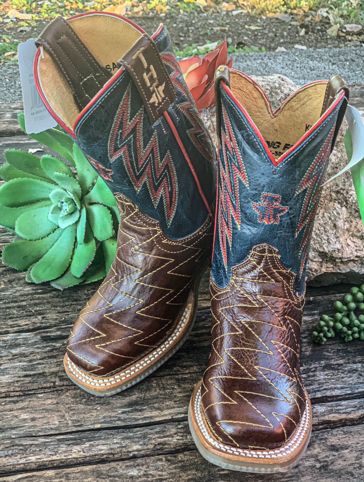 Tin Haul Lightning Fast Boots *Boys