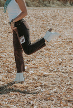 Load image into Gallery viewer, The Ralston Cropped Skinnies