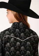 Load image into Gallery viewer, The Floral Long Sleeve Snap *Girls*